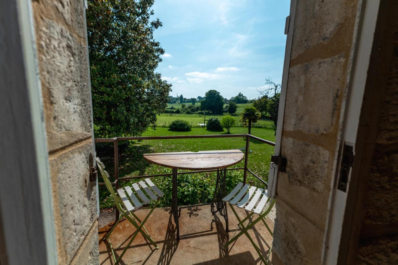 Suite Campagnarde Pres Bordeaux, Vue Sur Les Vignes Au Chateau Camponac Bourg-sur-Gironde 外观 照片